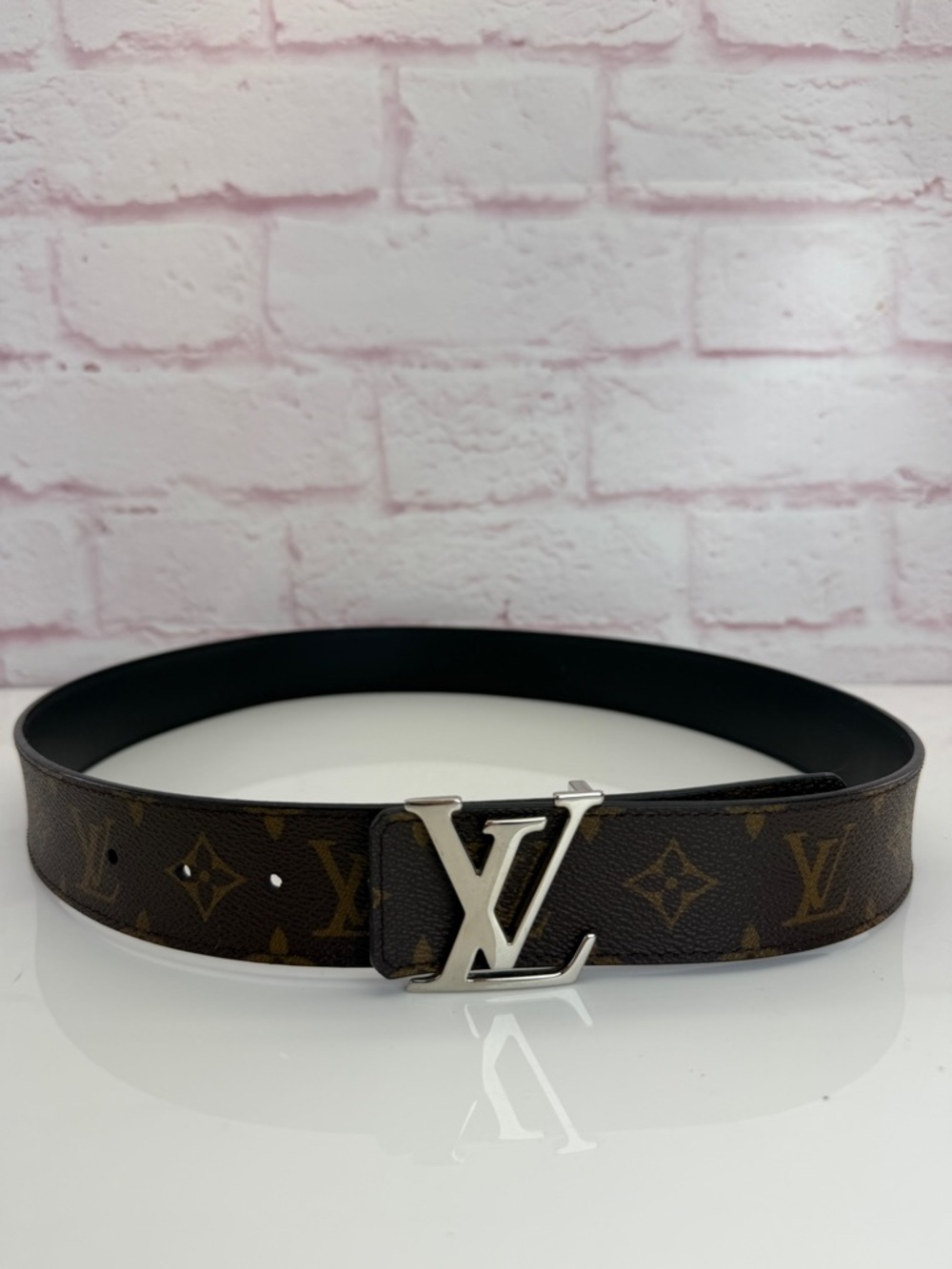 LOUIS VUITTON LV INITIALES MONOGRAM REVERSIBLE 40MM BELT SZ 95/38